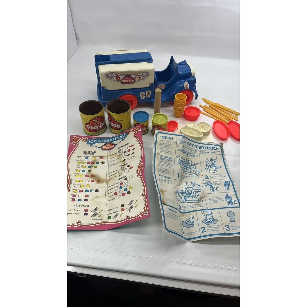 Vintage Kenner 1975 Play-Doh Ice Cream Truck with Accesories and Container